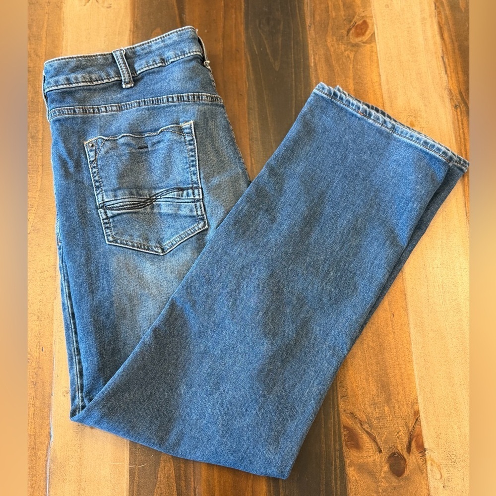 Men’s Modern Series Straight Fit Straight Leg